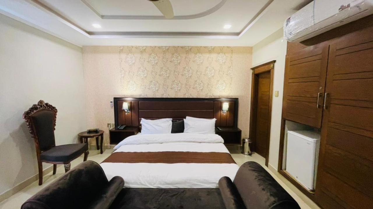 Golden Sand Hotel Rahim Yar Khan Extérieur photo